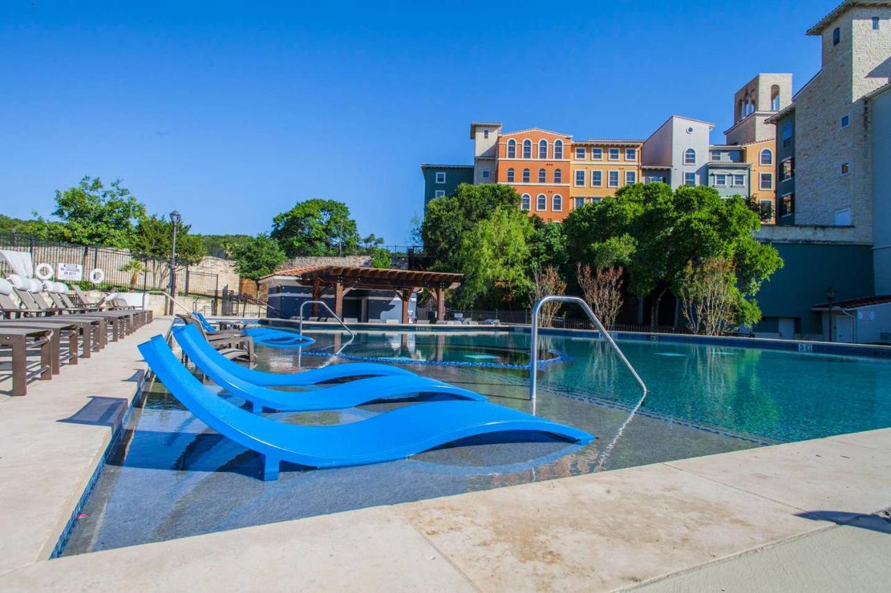 Appartement Newly Renovated 2-bedroom + Pool + Gym San Antonio
